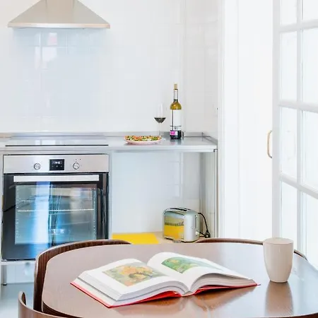 Paradiso Apartament *